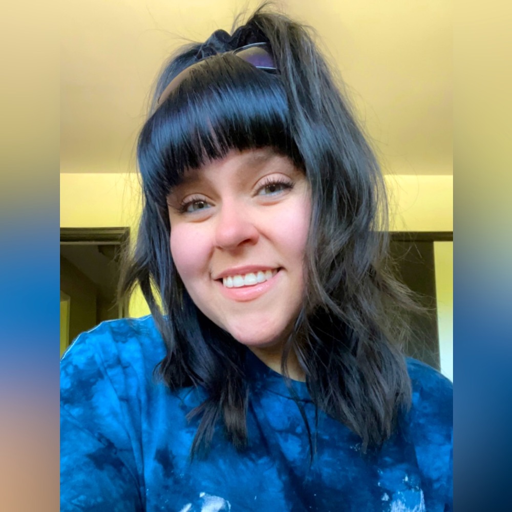 Meet your Posher, Caroline